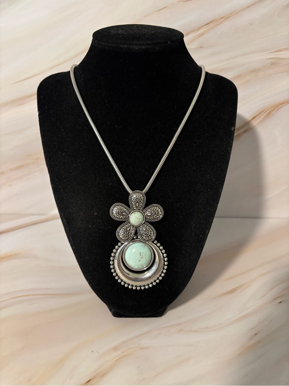 Paparazzi Bohemian Flower Pendant Necklace with Light Turquoise 18”
